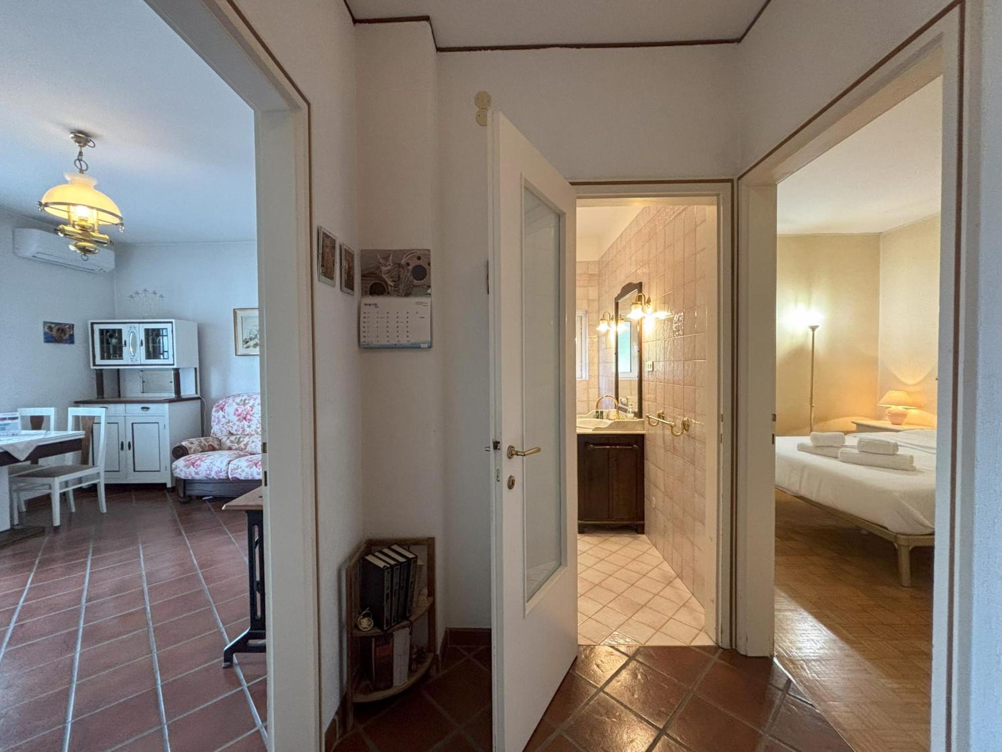 Affitto Turistico Via Bonomea 219-1 Apartment Trieste Luaran gambar